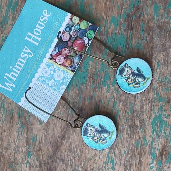 Whimsy House Jewelry - 2/$16 WHIMSY HOUSE I NWT Handmade Lightweight Wood Kitty Dangle Earrings